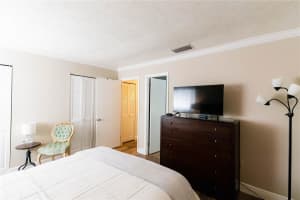 3354 RAMBLEWOOD DRIVE, SARASOTA, FL 34237 Sold 01/09/24