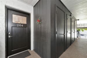 3255 BENEVA ROAD, SARASOTA, FL 34232 Sold 06/21/24