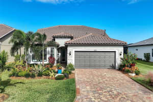 17819 NORTHWOOD PLACE, LAKEWOOD RANCH, FL 34202 Sold 06/07/24
