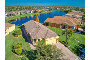 793 GRAND CANAL DRIVE, KISSIMMEE, FL 34759 Sold 12/31/23