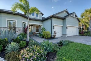 7789 GRANDE SHORES DRIVE, SARASOTA, FL 34240 Sold 12/28/23