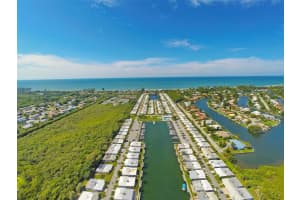 626 SPANISH DRIVE, LONGBOAT KEY, FL 34228 Sold 06/06/24