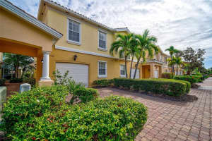7648 BERGAMO AVENUE, SARASOTA, FL 34238 Sold 03/20/24