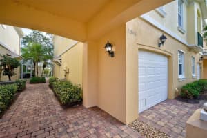 7648 BERGAMO AVENUE, SARASOTA, FL 34238 Sold 03/20/24