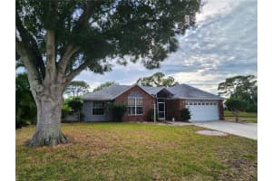 3786 BONAVENTURE LANE, SARASOTA, FL 34243 Sold 01/19/24
