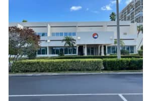 7700 SUN ISLAND DRIVE, SOUTH PASADENA, FL 33707 Sold 02/28/24