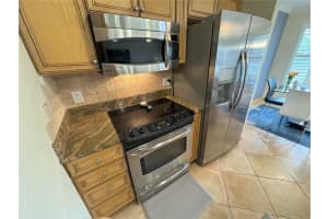 850 TAMIAMI TRAIL, SARASOTA, FL 34236 Sold 04/17/24