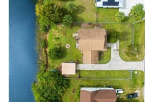 2492 27TH STREET, OKEECHOBEE, FL 34974 Sold 01/11/24