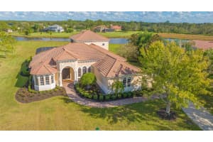 8304 WISTERIA PLACE, BRADENTON, FL 34202 Sold 01/23/24