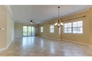 7710 LAKE VISTA COURT, LAKEWOOD RANCH, FL 34202 Sold 08/01/24