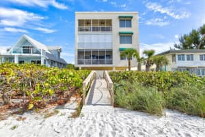 2590 BEACH ROAD, ENGLEWOOD, FL 34223 Sold 03/18/25