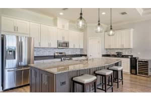 4511 TERRAZZA COURT, LAKEWOOD RANCH, FL 34211 - MLS#MFRA4590660