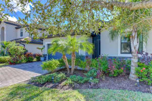 11420 SWEETGRASS DRIVE, BRADENTON, FL 34212 Sold 09/09/24