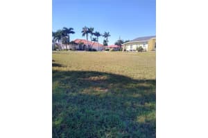116 COLONIAL STREET, PORT CHARLOTTE, FL 33952 - MLS#MFRA4590666