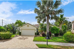 5718 52ND AVENUE, BRADENTON, FL 34210 Sold 04/09/24