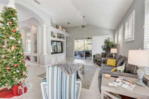 6515 OAKLAND HILLS DRIVE, LAKEWOOD RANCH, FL 34202 Sold 11/25/24