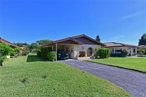 6403 RENSSALAER DRIVE, BRADENTON, FL 34207 Sold 02/21/24