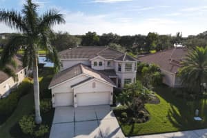 1238 WESTERN PINE CIRCLE, SARASOTA, FL 34240 Sold 12/28/23