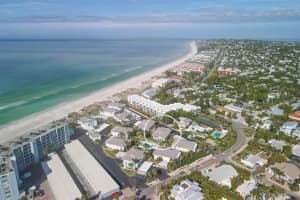 5400 GULF DRIVE, HOLMES BEACH, FL 34217 Sold 03/08/24