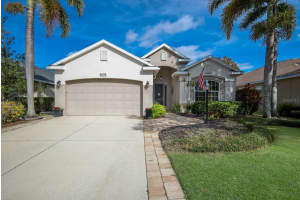 6538 BLUE GROSBEAK CIRCLE, LAKEWOOD RANCH, FL 34202 Sold 03/28/24