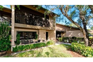 904 SUNRIDGE DRIVE, SARASOTA, FL 34234 Sold 03/20/24