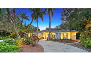 924 INDIAN BEACH DRIVE, SARASOTA, FL 34234 Sold 03/14/24
