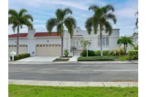 4816 61ST AVENUE DRIVE, BRADENTON, FL 34210 Sold 04/15/24