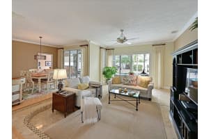 4816 61ST AVENUE DRIVE, BRADENTON, FL 34210 Sold 04/15/24