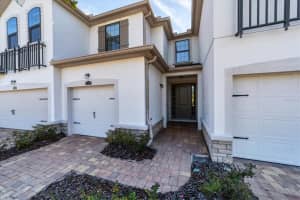 12268 TRAILHEAD DRIVE, BRADENTON, FL 34211 Sold 01/24/24