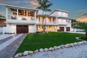106 81ST STREET, HOLMES BEACH, FL 34217 Sold 11/12/24