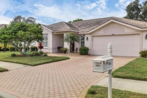 8956 GREY OAKS AVENUE, SARASOTA, FL 34238 Sold 03/27/24
