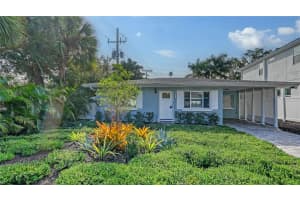 1974 HYDE PARK STREET, SARASOTA, FL 34239 Sold 04/15/24