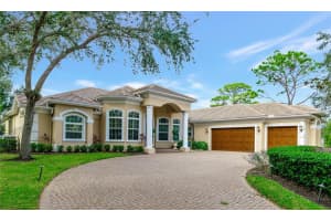 7302 WESTMINSTER COURT, UNIVERSITY PARK, FL 34201 Sold 03/15/24