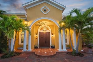614 OWL WAY, SARASOTA, FL 34236 Sold 07/19/24
