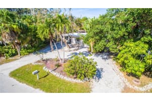 451 AVENIDA DE MAYO, SARASOTA, FL 34242 Sold 01/28/25