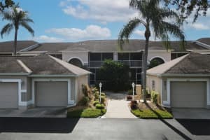 9611 Castle Point Dr #915, SARASOTA