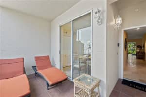 9611 CASTLE POINT DRIVE, SARASOTA, FL 34238 - MLS#MFRA4591765