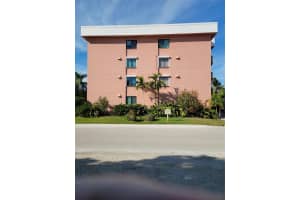 131 GARFIELD DRIVE, SARASOTA, FL 34236 Sold 02/15/24