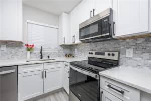 2139 CANAL DRIVE, BRADENTON, FL 34207 Sold 07/10/24