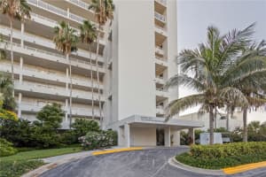 210 SANDS POINT ROAD, LONGBOAT KEY, FL 34228 Sold 12/29/23