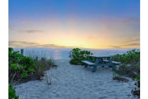 1544 CASEY KEY ROAD, OSPREY, FL 34229 Sold 11/27/24