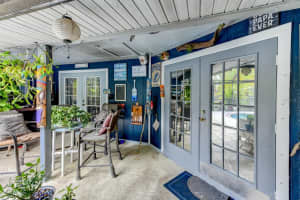 5413 80TH AVENUE CIRCLE, PALMETTO, FL 34221 Sold 01/16/24