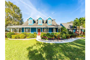 1568 SHADOW RIDGE CIRCLE, SARASOTA, FL 34240 Sold 02/07/24