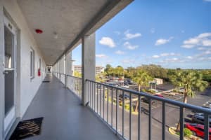 3446 LAKE BAYSHORE DRIVE, BRADENTON, FL 34205 Sold 03/13/24