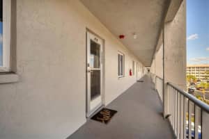 3446 LAKE BAYSHORE DRIVE, BRADENTON, FL 34205 Sold 03/13/24