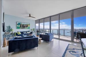 1155 GULFSTREAM AVENUE, SARASOTA, FL 34236 Sold 02/01/24