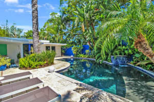 517 MADISON DRIVE, SARASOTA, FL 34236 Sold 05/13/24