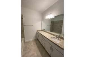 15175 LYLA TERRACE TERRACE, LAKEWOOD RANCH, FL 34211 Sold 11/22/24
