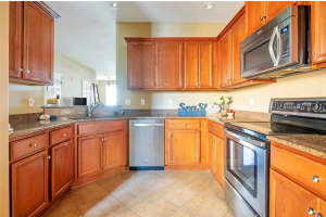 7810 MOONSTONE DRIVE, SARASOTA, FL 34233 Sold 02/01/24