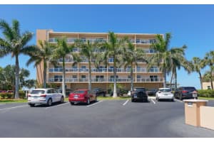 2721 GULF OF MEXICO DRIVE, LONGBOAT KEY, FL 34228 Sold 02/29/24